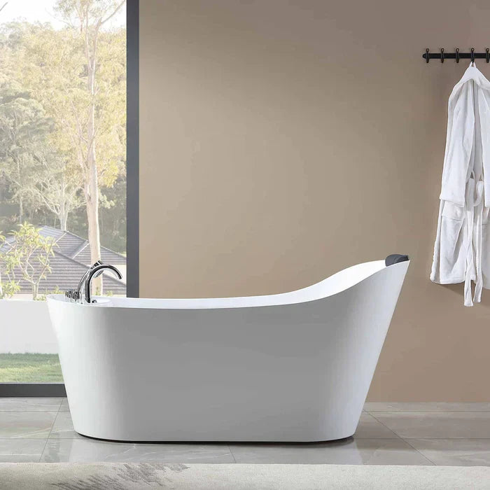 Empava 67 in. Freestanding Oval Whirlpool  Bathtub | EMPV-67AIS09