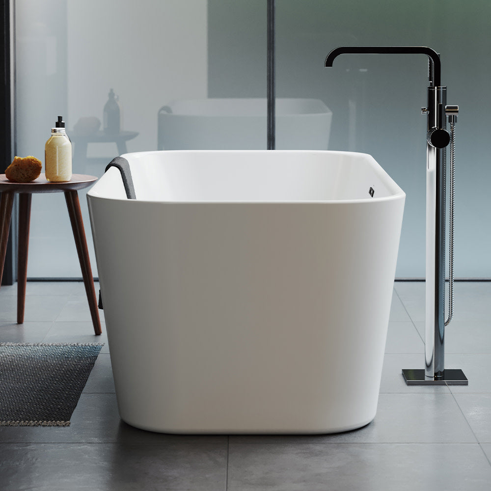 Swiss Madison Concorde 67" Freestanding Bathtub | SM-FB571