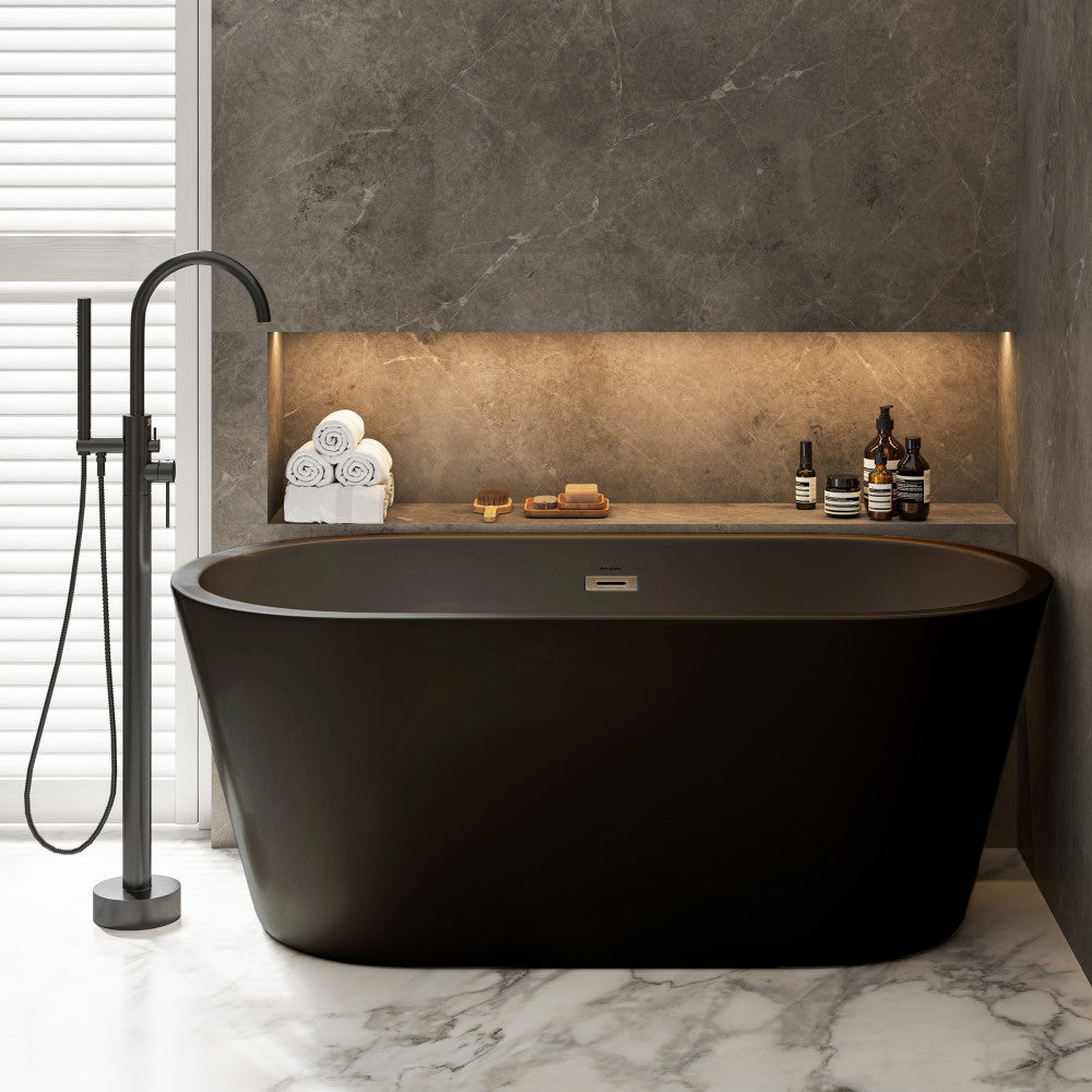 Swiss Madison Claire 60" Freestanding Bathtub in Matte Black | SM-FB590MB