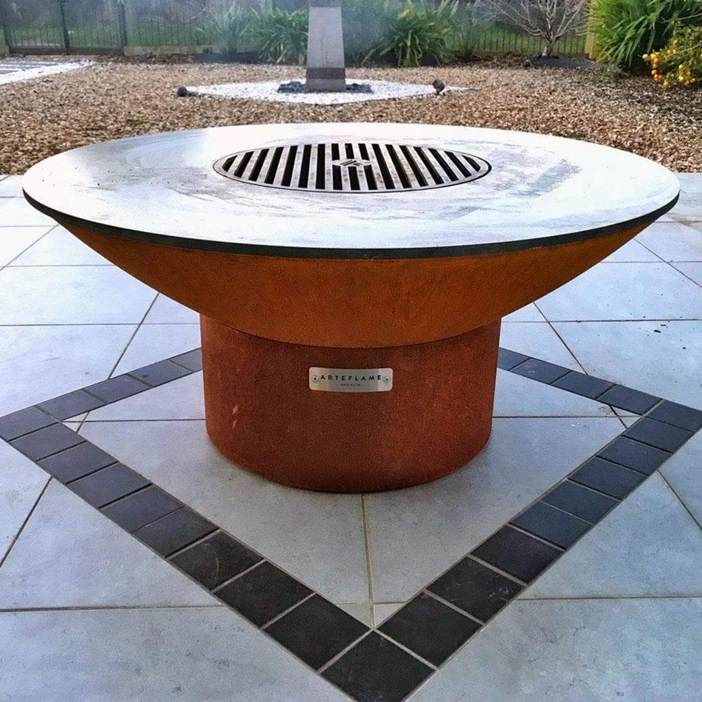 Classic 40" Grill - Low Round Base